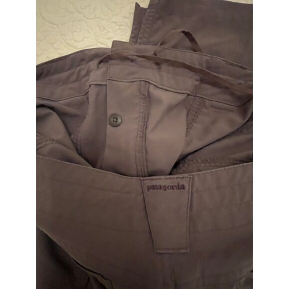 Patagonia Barrel Leg Cropped Cargo Track Pants / Joggers, Gray / brown, Size 10 - Picture 5 of 8